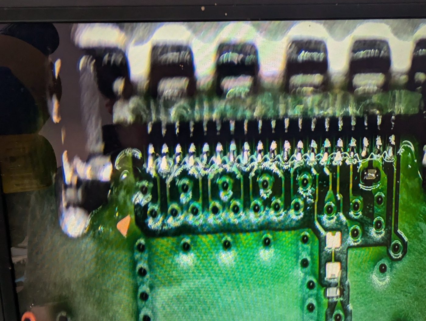 Après réparation Sony PlayStation 5 — Remplacement de l'HDMI aligné correctement